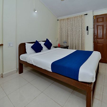 Oyo 833 Hotel Prince Santosh Holiday Homes Arpora Extérieur photo